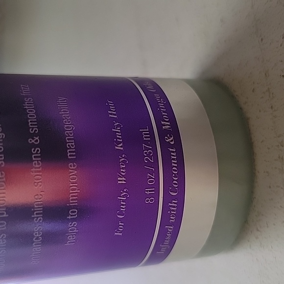 NEW The Mane Choice Tropical Moringa Shampoo Sweet Oil & Honey Endless Moisture - Picture 4 of 4